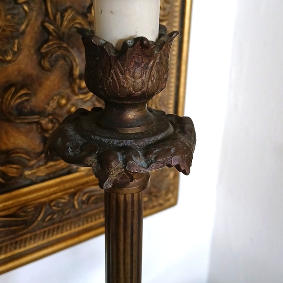 Pair of antique brass or bronze candlestick table lamps. - Picture 6 of 11